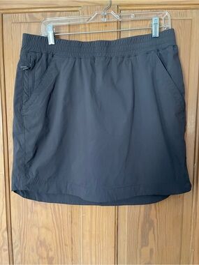 Duluth Alaska Hardgear Gray Skort, Size 12